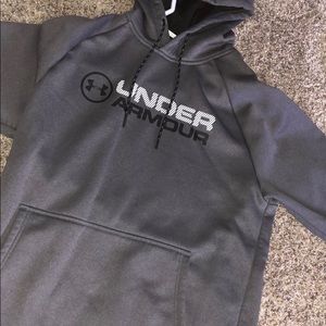 Adult small Under armour sweatshirt